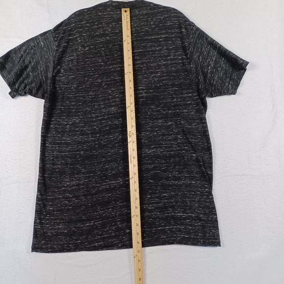 Men's short sleeve T-shirt Sz XL - Picture 3 of 5
